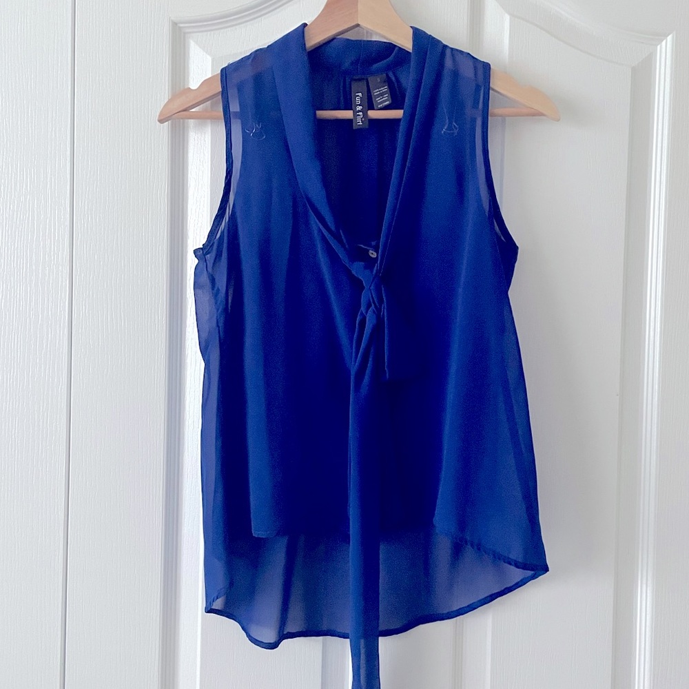 Fun &Flirt Tie Neck Blue Blouse Sleeveless  size S